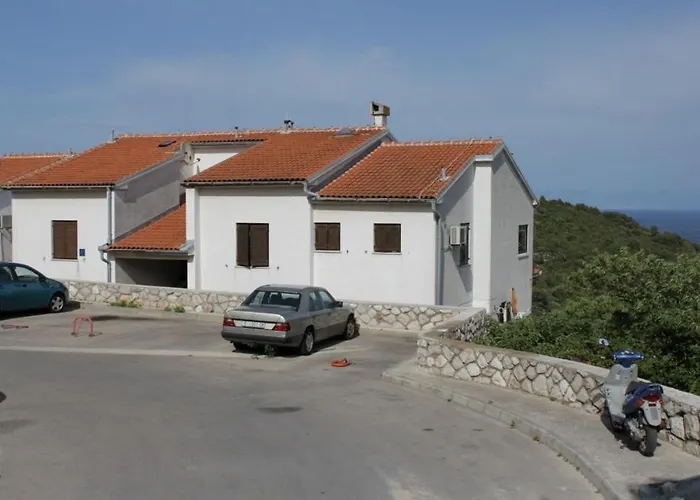 With A Parking Space Mali Lošinj