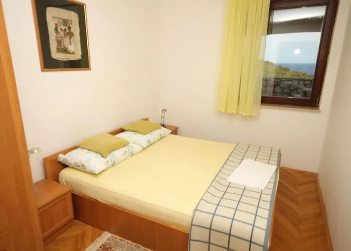 With A Parking Space Apartment *