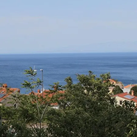 Апартаменты With A Parking Space Мали-Лошинь